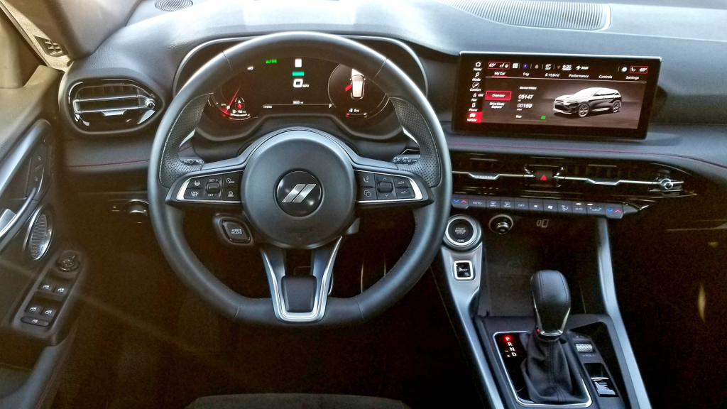 Dodge Hornet R/T PHEV Interior