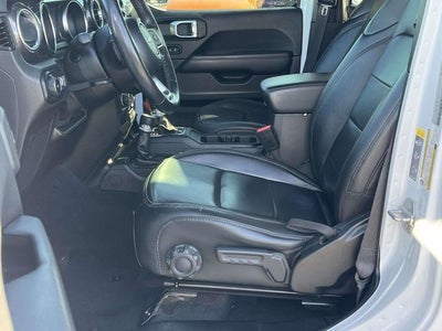 2021 Jeep Wrangler Unlimited Unlimited Sahara Altitude