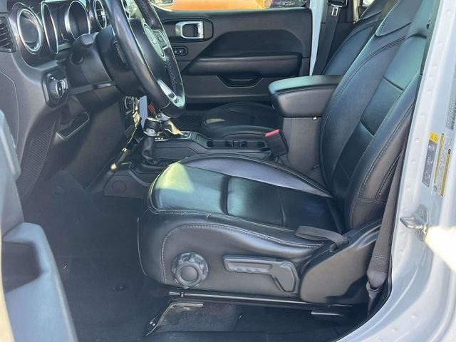 2021 Jeep Wrangler Unlimited Unlimited Sahara Altitude