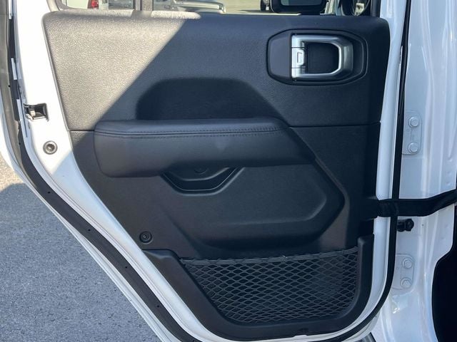 2021 Jeep Wrangler Unlimited Unlimited Sahara Altitude