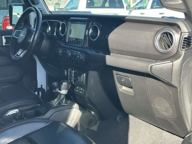 2021 Jeep Wrangler Unlimited Unlimited Sahara Altitude