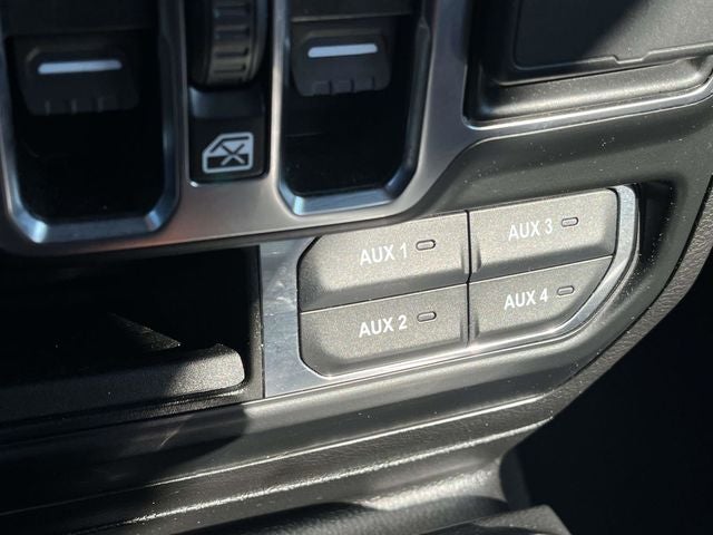 2021 Jeep Wrangler Unlimited Unlimited Sahara Altitude