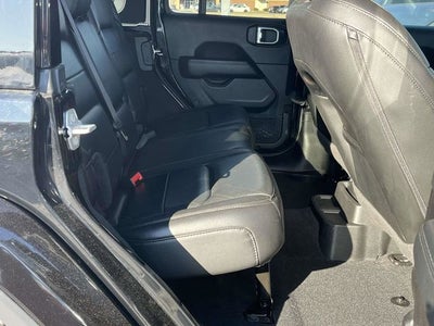 2021 Jeep Wrangler Unlimited Unlimited Sahara Altitude