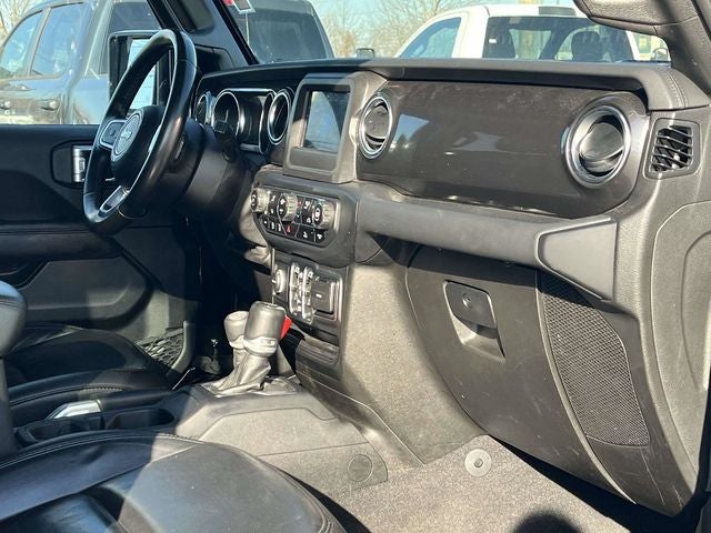 2021 Jeep Wrangler Unlimited Unlimited Sahara Altitude