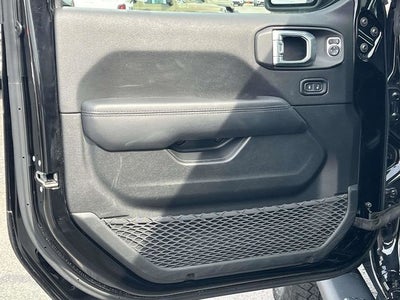 2021 Jeep Wrangler Unlimited Unlimited Sahara Altitude