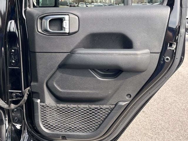 2021 Jeep Wrangler Unlimited Unlimited Sahara Altitude