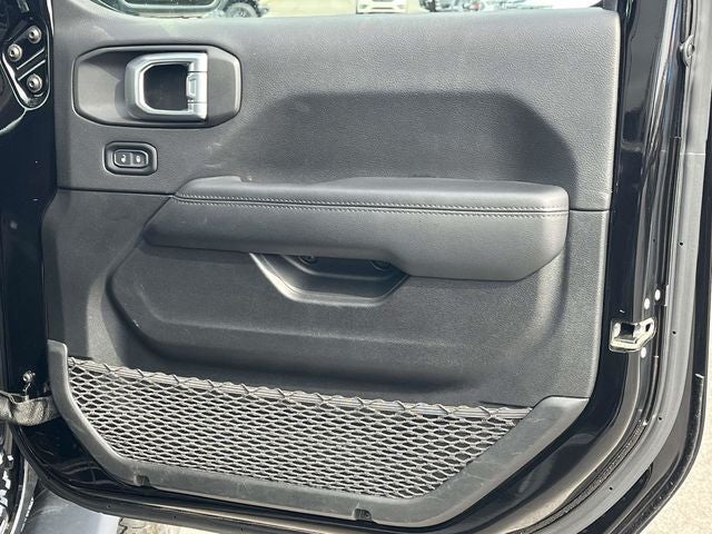 2021 Jeep Wrangler Unlimited Unlimited Sahara Altitude