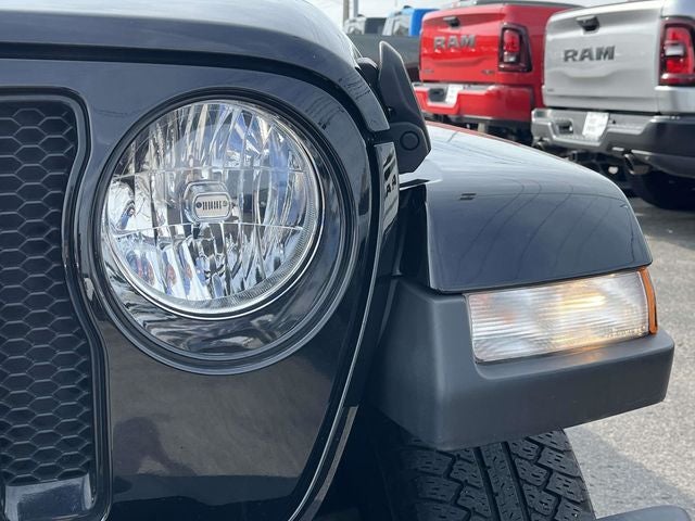 2021 Jeep Wrangler Unlimited Unlimited Sahara Altitude