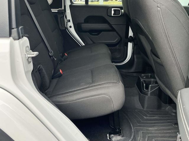 2022 Jeep Wrangler Unlimited Unlimited Sahara