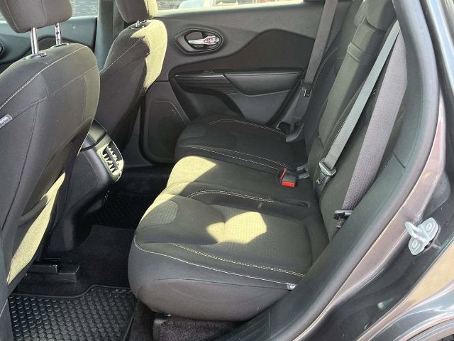 Photo 15