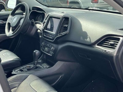2022 Jeep Cherokee Latitude Lux