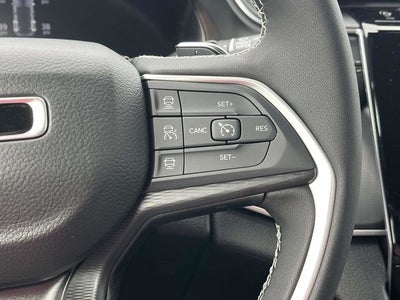 2025 Jeep Grand Cherokee Laredo X