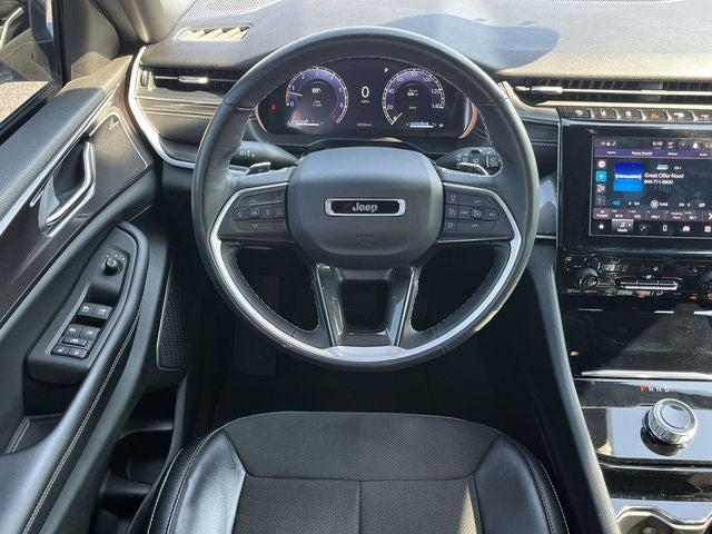 2022 Jeep Grand Cherokee Altitude