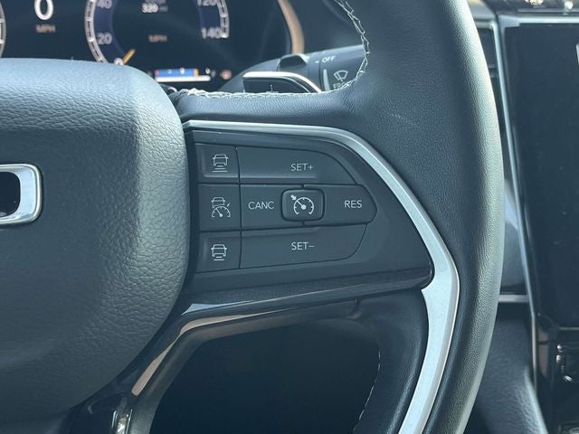 2022 Jeep Grand Cherokee Altitude