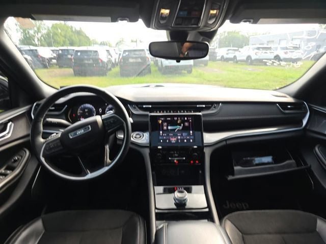 2022 Jeep Grand Cherokee Altitude