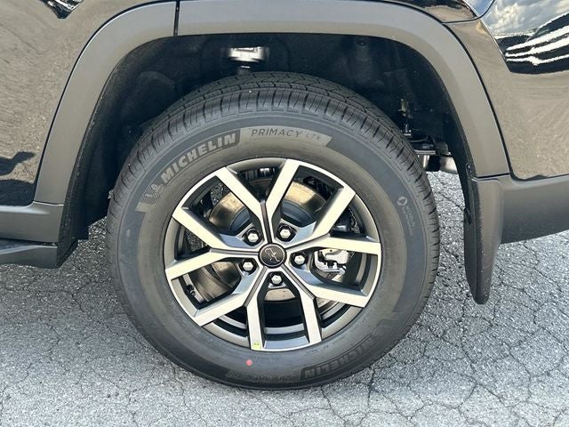 2027 Jeep Grand Cherokee Laredo X