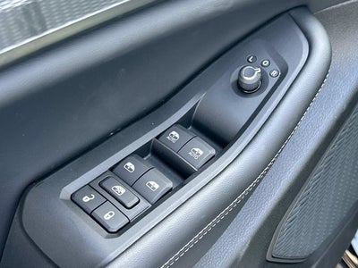 2027 Jeep Grand Cherokee Laredo X