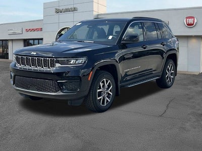 2027 Jeep Grand Cherokee Laredo X