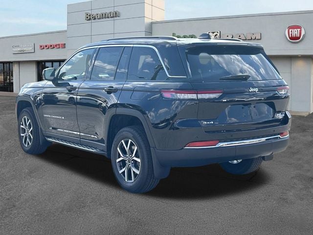 2027 Jeep Grand Cherokee Laredo X