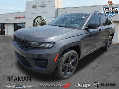 2022 Jeep Grand Cherokee Altitude