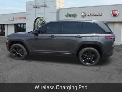 2022 Jeep Grand Cherokee Altitude