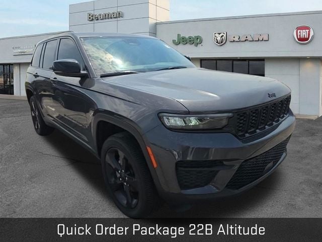2022 Jeep Grand Cherokee Altitude