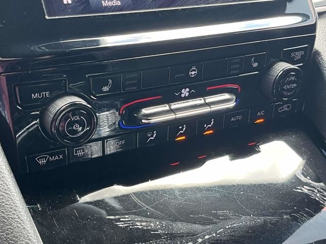 2022 Jeep Grand Cherokee Altitude