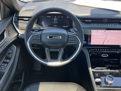 2026 Jeep Grand Cherokee Base