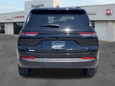 2026 Jeep Grand Cherokee Base