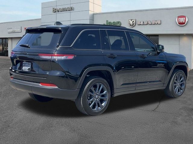 2026 Jeep Grand Cherokee Base