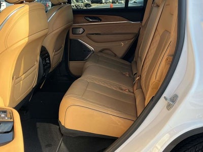 2022 Jeep Grand Cherokee Summit