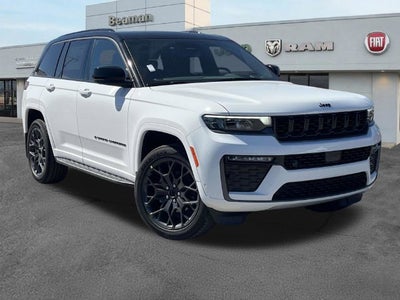 2027 Jeep Grand Cherokee Summit