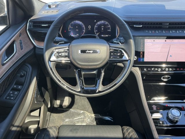 2027 Jeep Grand Cherokee Summit
