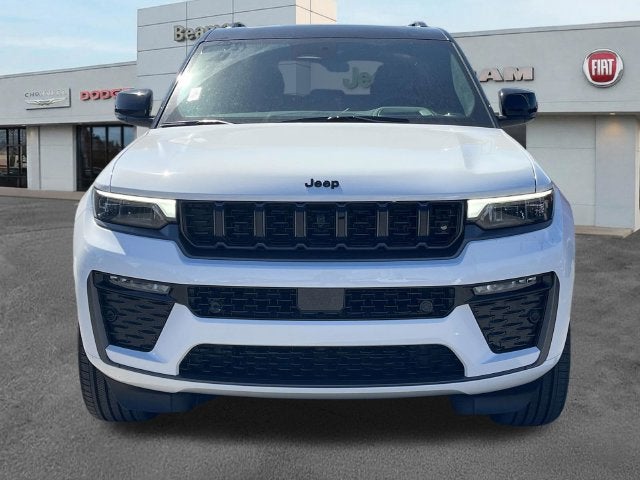 2027 Jeep Grand Cherokee Summit