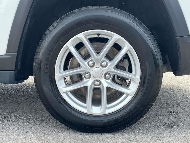 2022 Jeep Grand Cherokee L Laredo