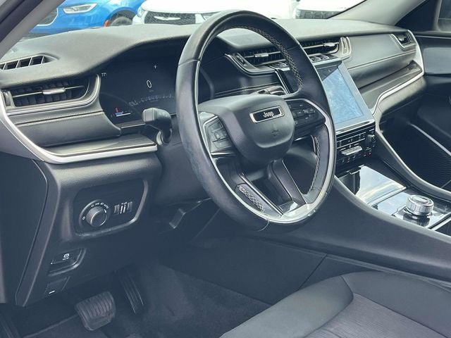 2022 Jeep Grand Cherokee L Laredo
