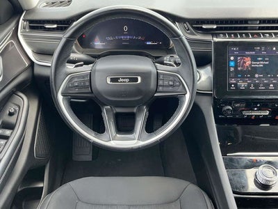 2022 Jeep Grand Cherokee L Laredo