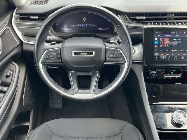 2022 Jeep Grand Cherokee L Laredo