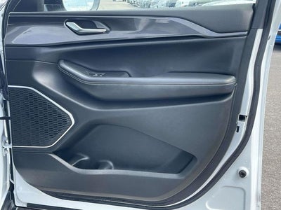 2022 Jeep Grand Cherokee L Laredo