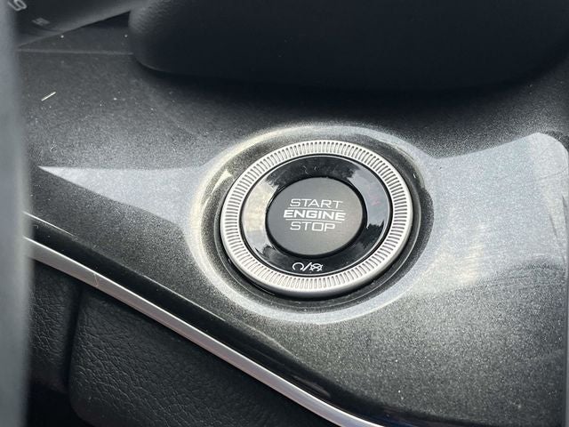 2022 Jeep Grand Cherokee L Laredo