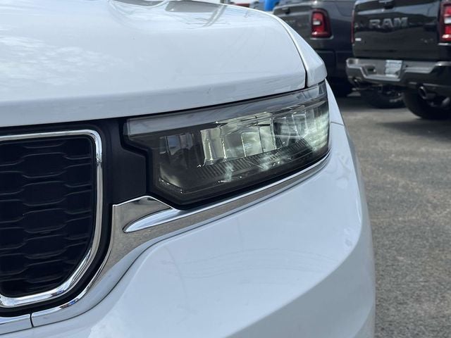 2022 Jeep Grand Cherokee L Laredo
