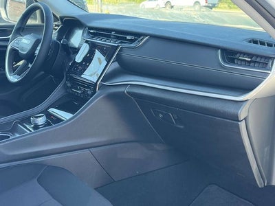 2024 Jeep Grand Cherokee L Laredo