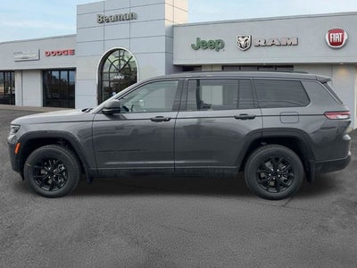 2026 Jeep Grand Cherokee Laredo