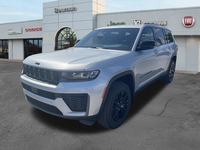 2026 Jeep Grand Cherokee Laredo