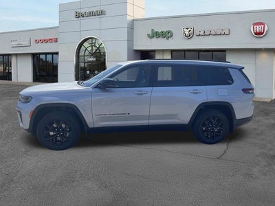 2026 Jeep Grand Cherokee Laredo