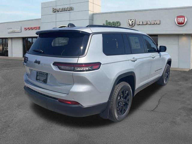 2026 Jeep Grand Cherokee Laredo
