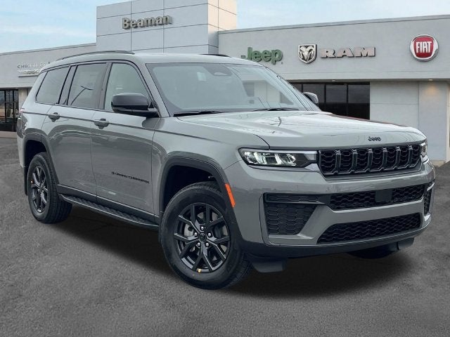 2027 Jeep Grand Cherokee Laredo Altitude