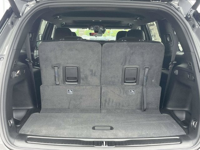 2027 Jeep Grand Cherokee Laredo Altitude