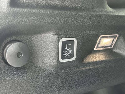 2027 Jeep Grand Cherokee Laredo Altitude