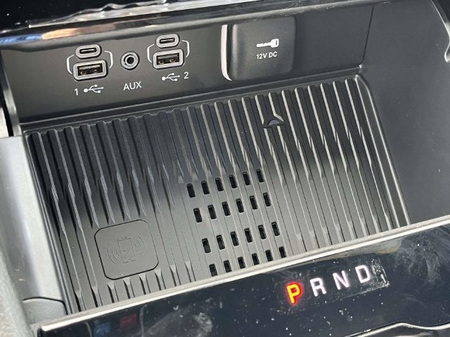 2027 Jeep Grand Cherokee Laredo Altitude